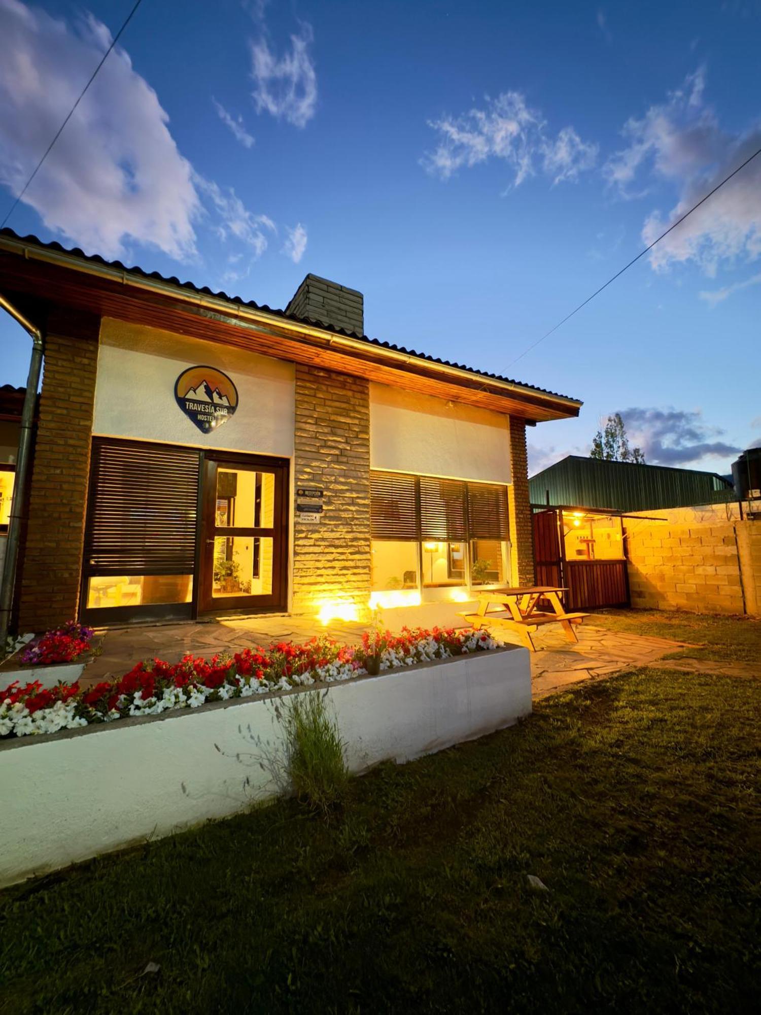 Travesia Sur Hostel El Bolson Ngoại thất bức ảnh